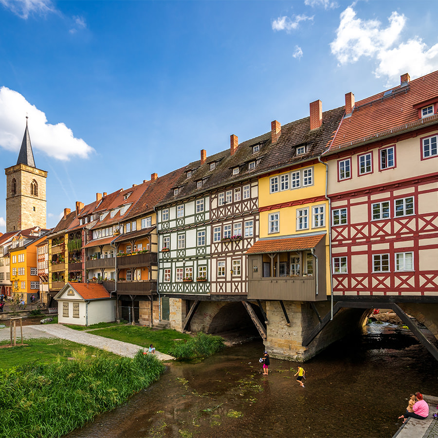 AvJS Personalvermittlung – Erfurt historische Brücke mit Fachwerk